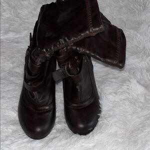 Charles Albert Dark Brown Heeled Boots